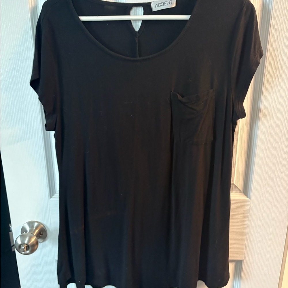 Black Short Sleeve Pocket Tee